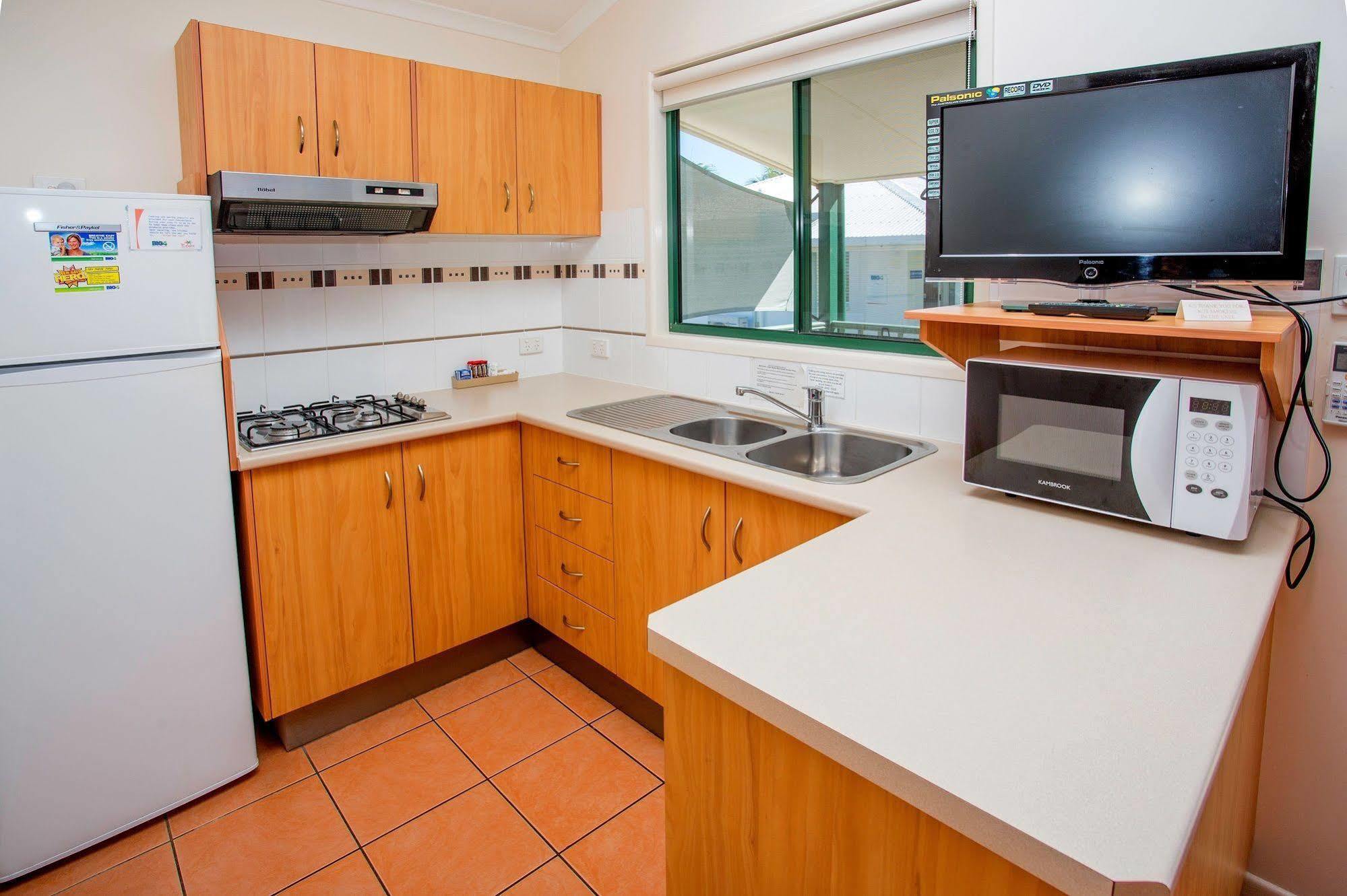 Nrma Bowen Beachfront Holiday Park Exterior foto