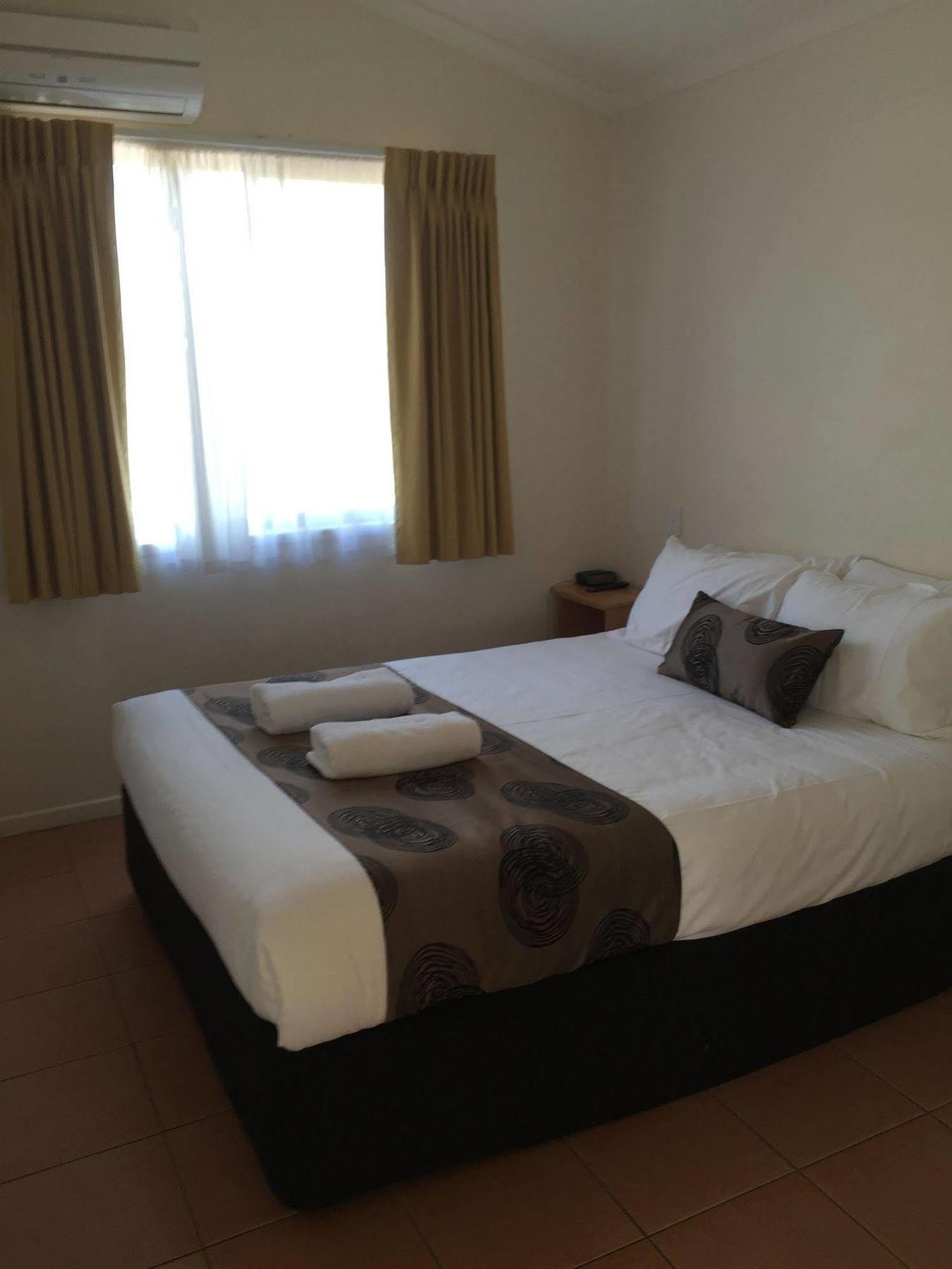 Nrma Bowen Beachfront Holiday Park Exterior foto