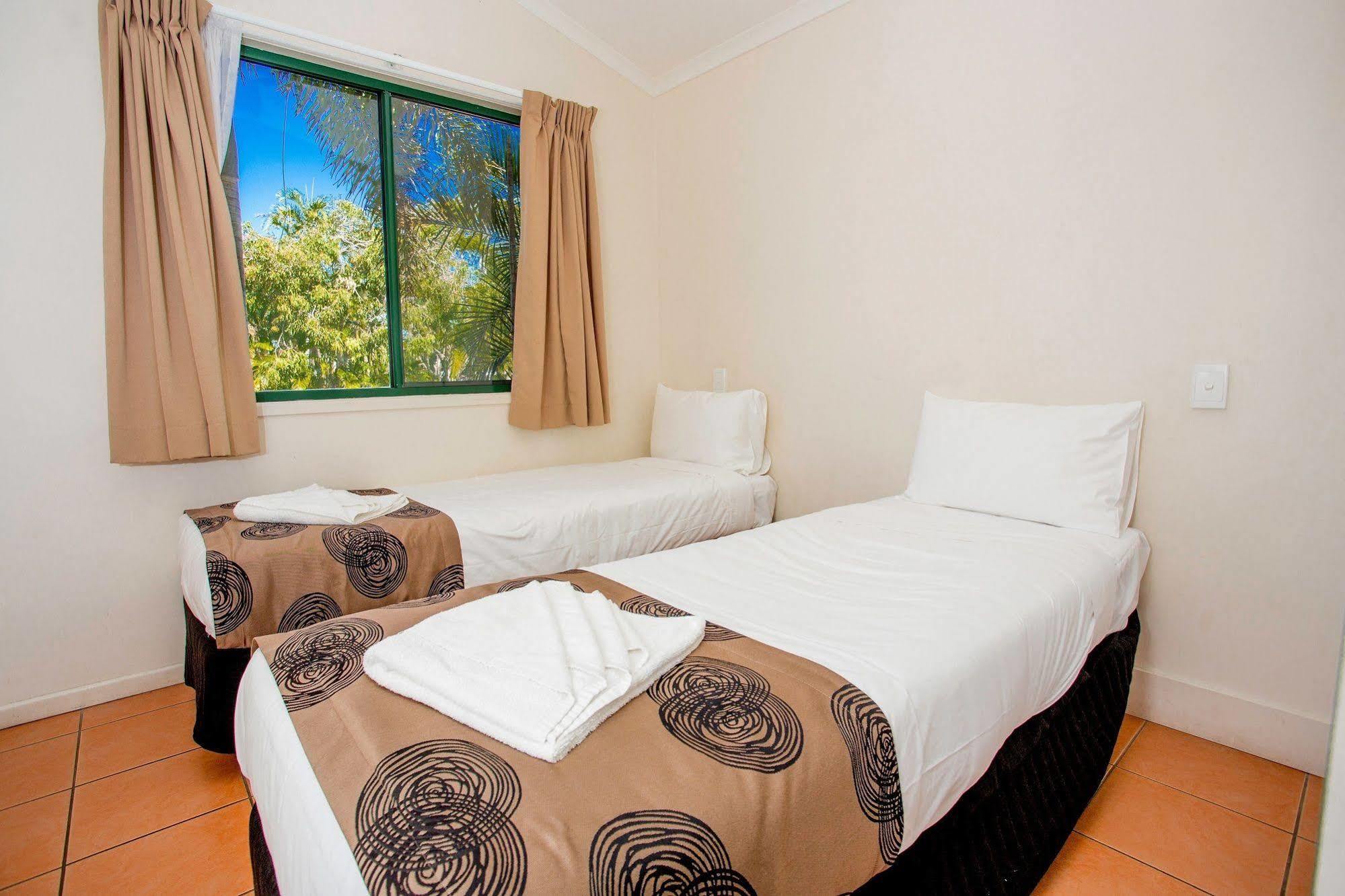 Nrma Bowen Beachfront Holiday Park Exterior foto